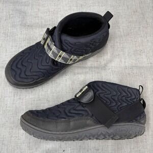 Chaco Ramble Puff Shoes Black Quilted Slip On Boots Gorpcore Women's Size 8.5